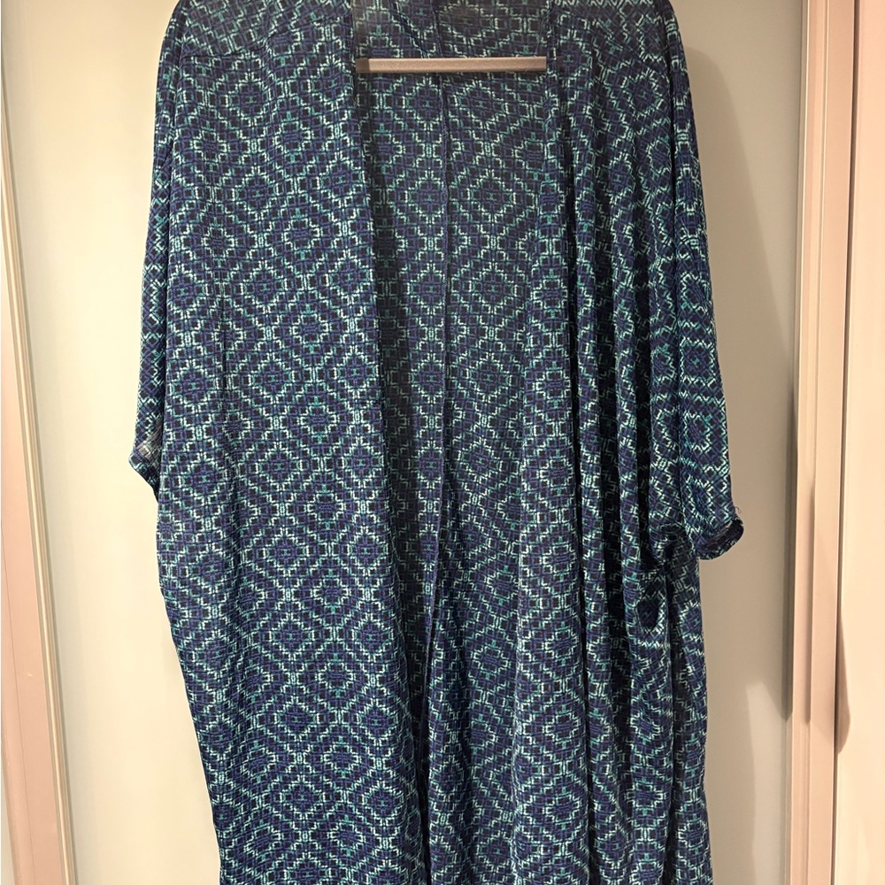 H&M Navy and Teal Patterned Kimono